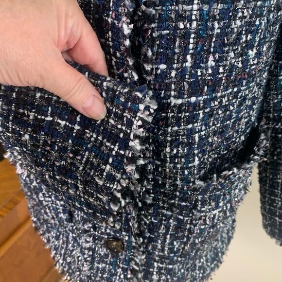 Ann Taylor Petite Size 4P Tweed Metallic Blazer Jacket Fringe Trim Heavyweight - Picture 8 of 13